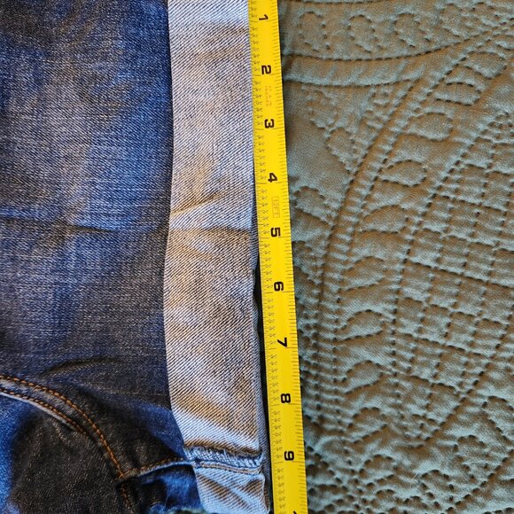 Levi's High Rise Wedgie Short (Wedgie From the Block) - Picture 9 of 10